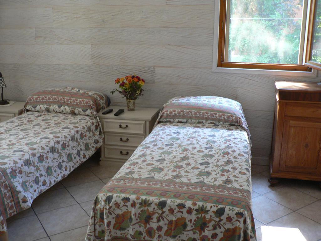 La Quercia E Il Gelso Bed and Breakfast Baricella Rum bild