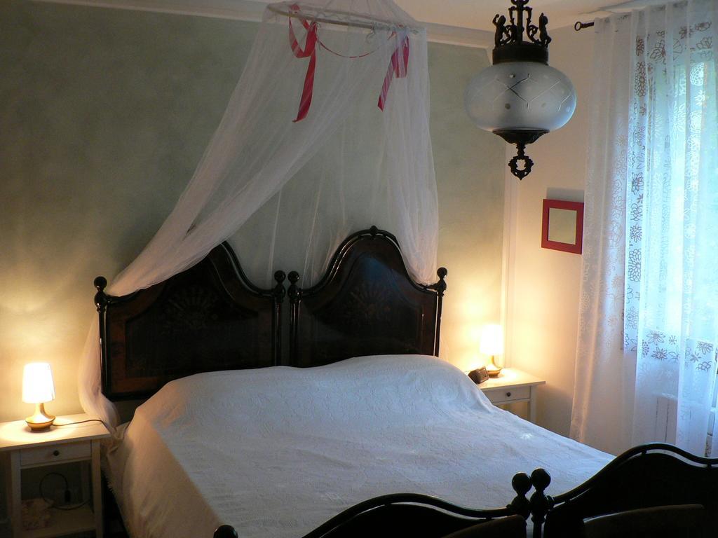 La Quercia E Il Gelso Bed and Breakfast Baricella Rum bild