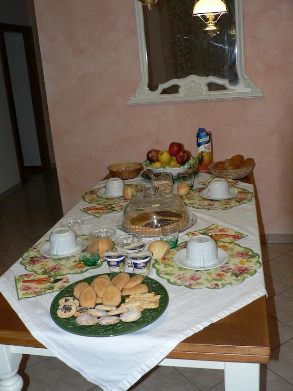 La Quercia E Il Gelso Bed and Breakfast Baricella Exteriör bild